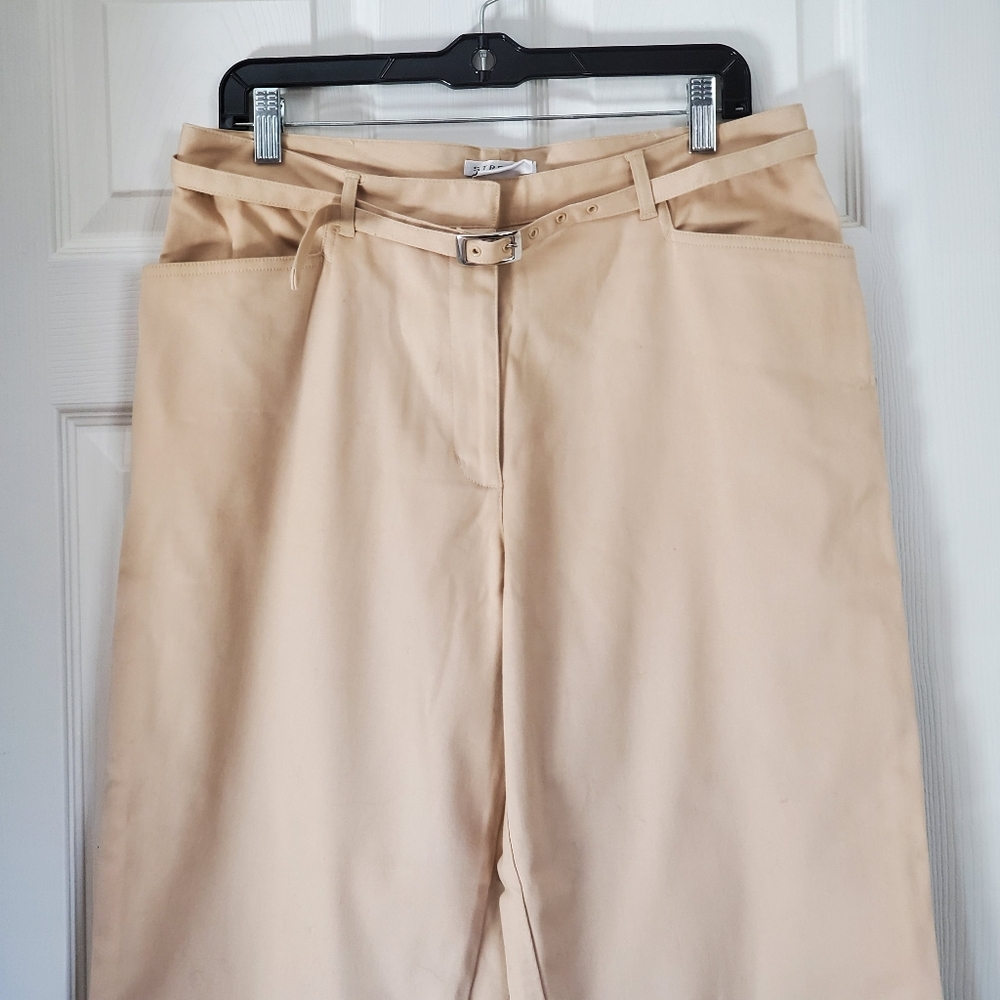 Liz Claiborne Villager cropped slacks 14
